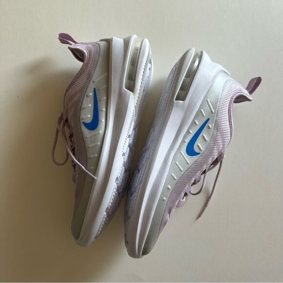 Nike Air Max Axis 'Iced Lilac Photon Dust' GS Sneakers - Picture 9 of 10